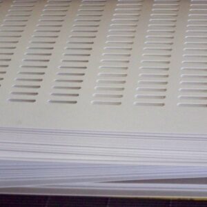 Materská mriežka plastová biela PSH, 380x475mm Materské mriežky Materské mriežky